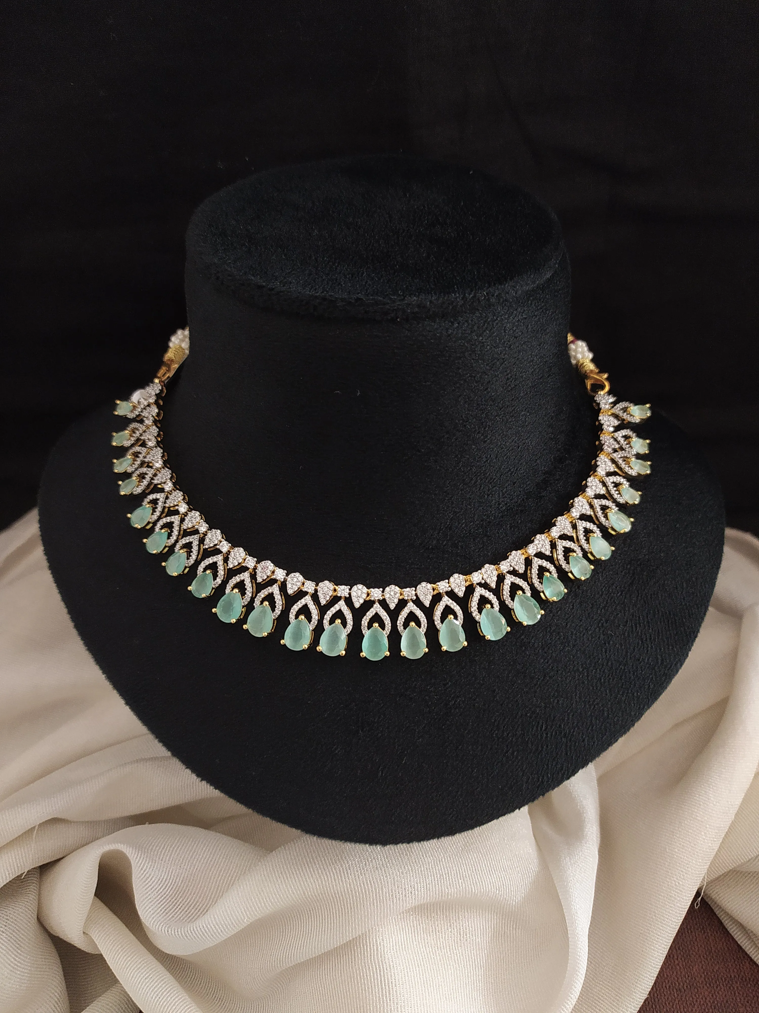 Elegant Design Gold & Silver Plated Necklace Set