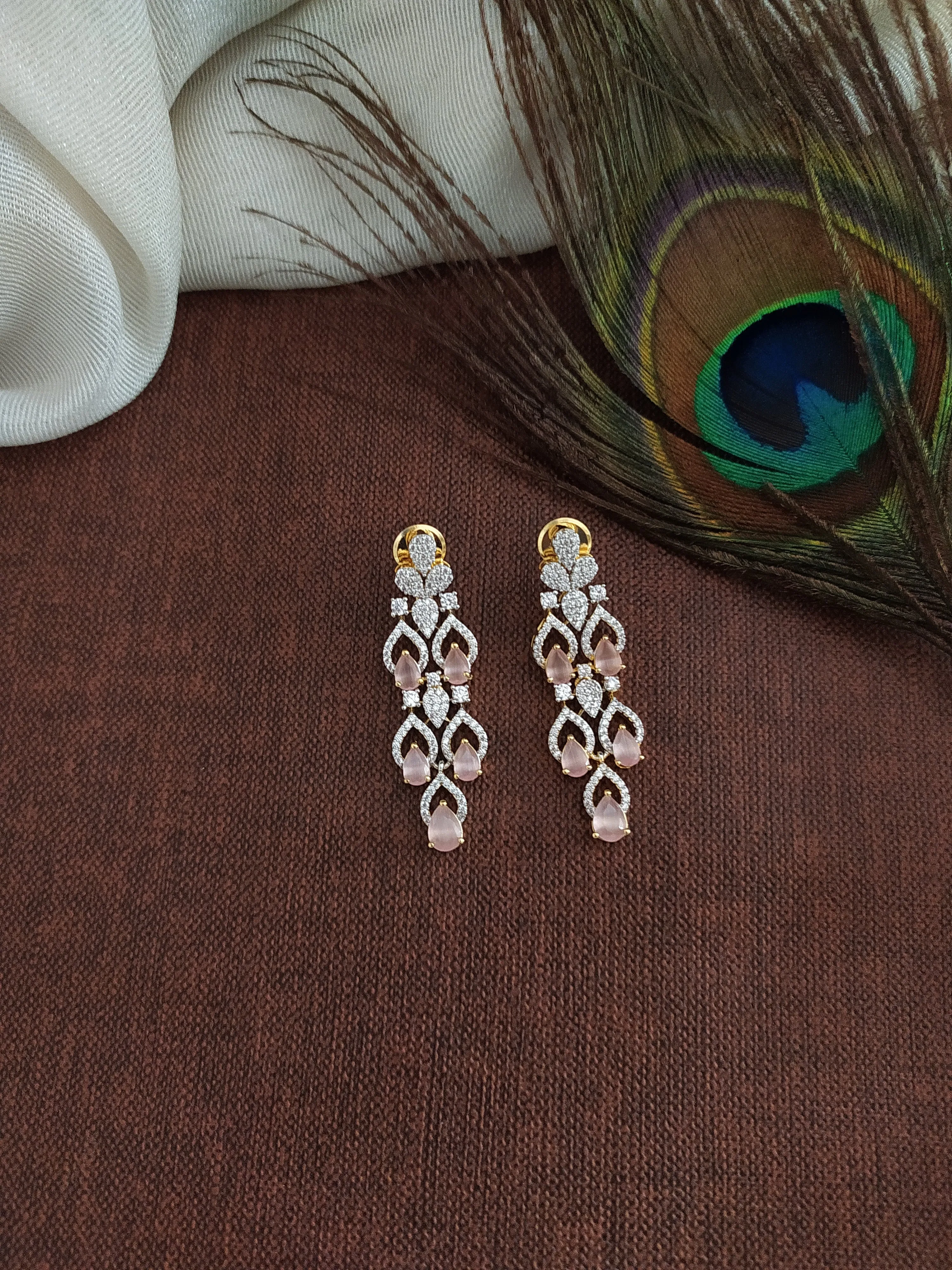 Elegant Design Gold & Silver Plated Necklace Set
