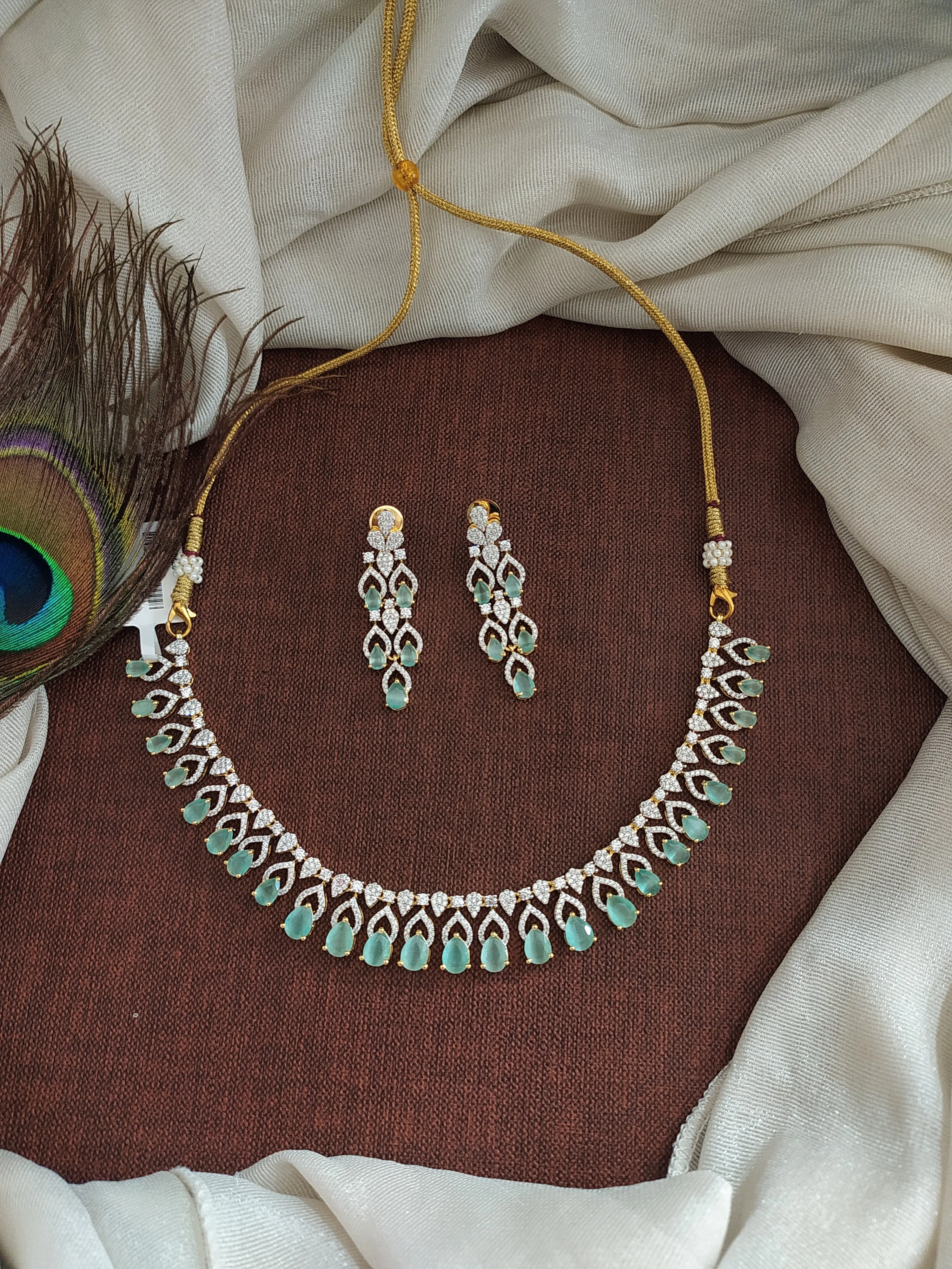 Elegant Design Gold & Silver Plated Necklace Set