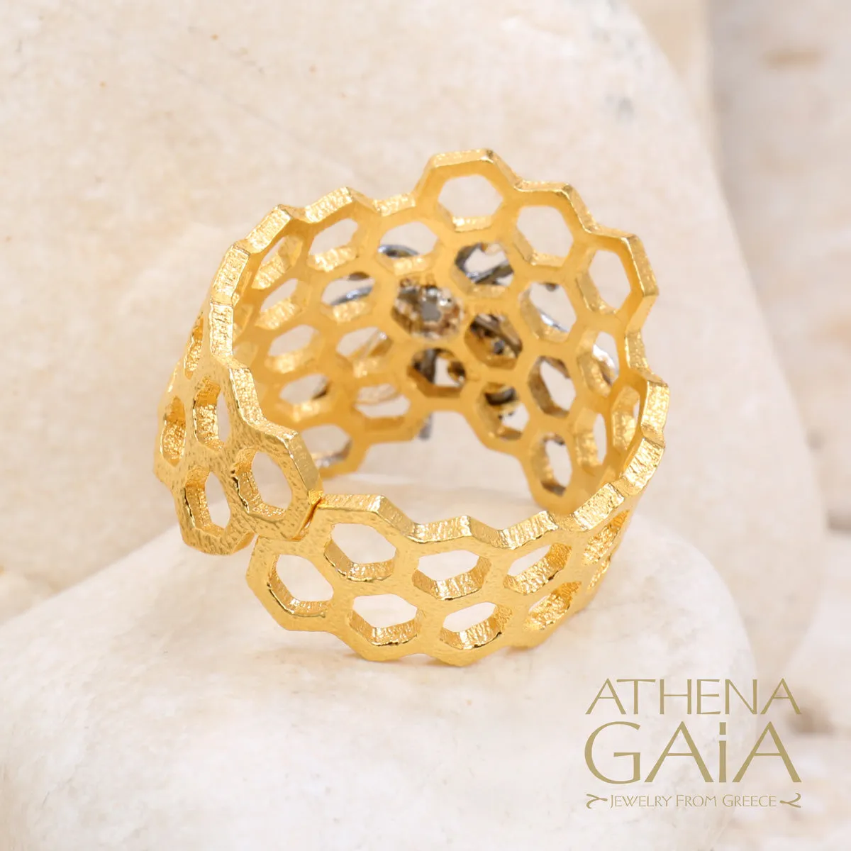 Medium Faithful Honey Bee and Comb Organic Band Ring